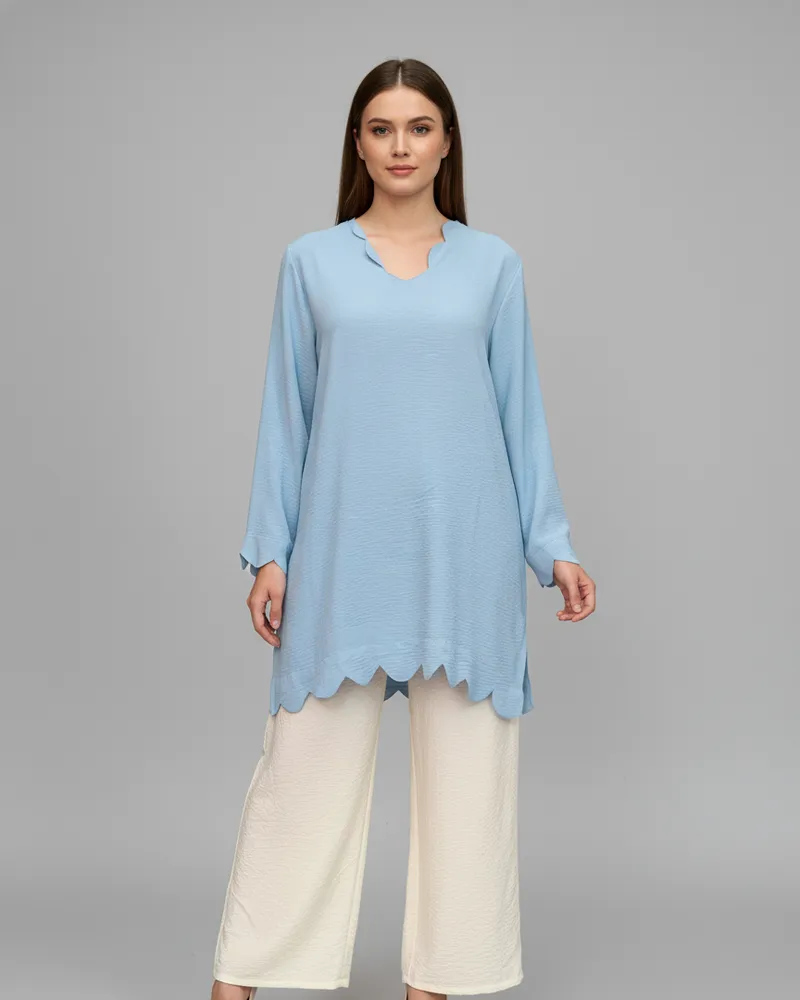 Festive embroidered set